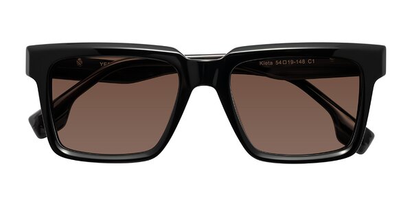 Front of Kieta in Black/Gray Brown Striped