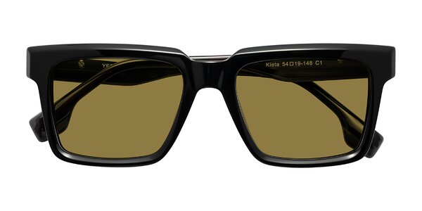 Front of Kieta in Black/Gray Brown Striped