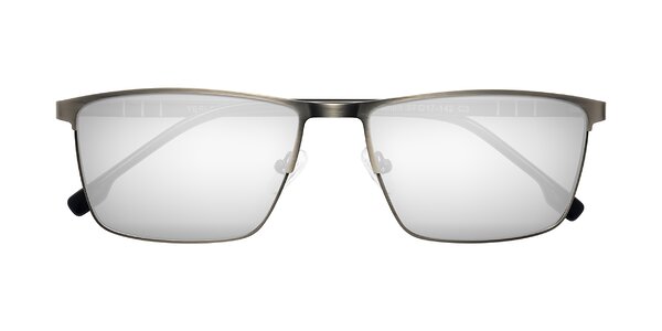 Front of Sampit in Brushed Silver