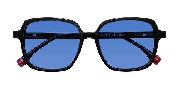 Front of Huynh in Black