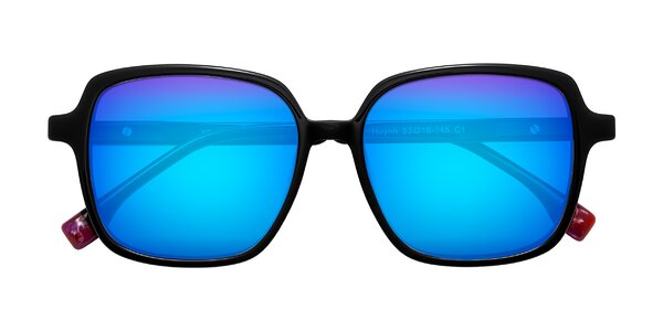 Front of Huynh in Black