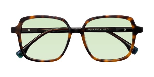 Front of Huynh in Tortoise