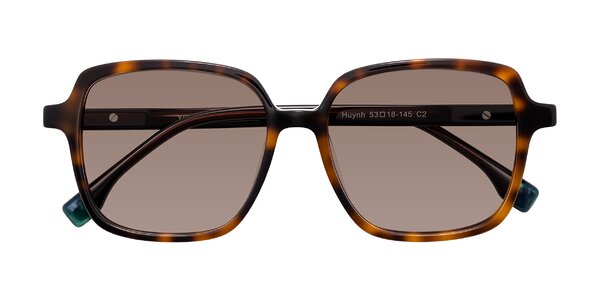 Front of Huynh in Tortoise