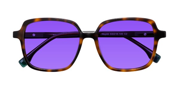 Front of Huynh in Tortoise
