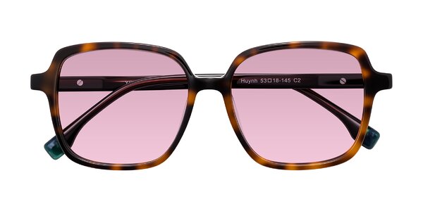 Front of Huynh in Tortoise