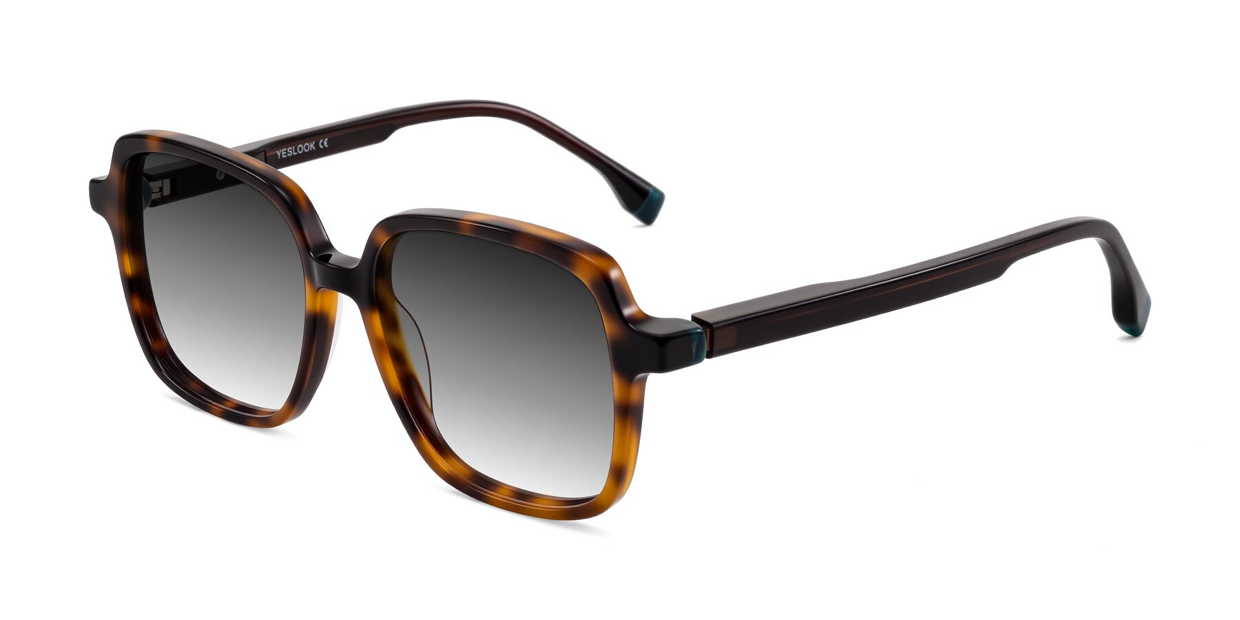 Angle of Huynh in Tortoise with Gray Gradient Lenses