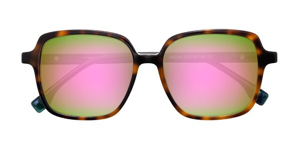 Front of Huynh in Tortoise