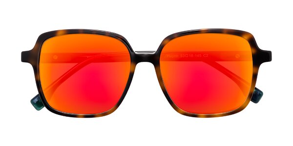Front of Huynh in Tortoise