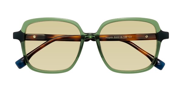 Front of Huynh in Green/Tortoise