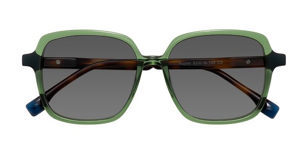 Front of Huynh in Green/Tortoise