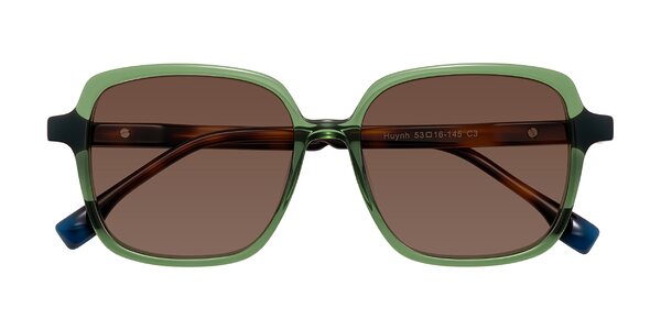 Front of Huynh in Green/Tortoise