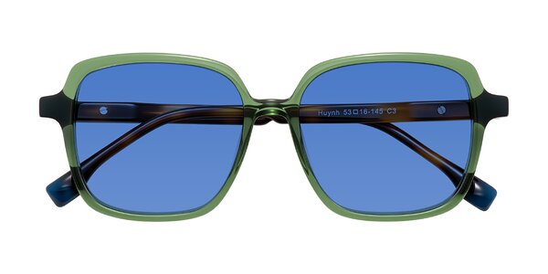 Front of Huynh in Green/Tortoise