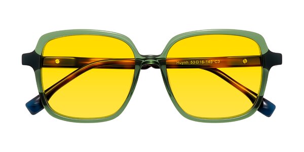Front of Huynh in Green/Tortoise