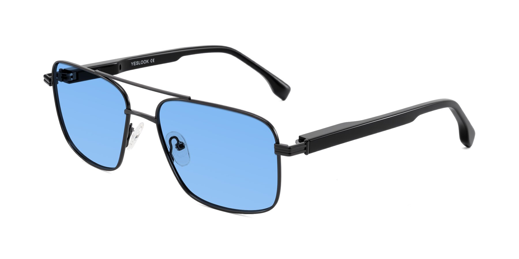 Angle of Banten in Gunmetal with Medium Blue Tinted Lenses