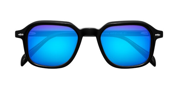 Front of Salyba in Black