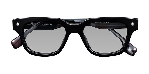 Front of Jensen in Black/Gray Striped