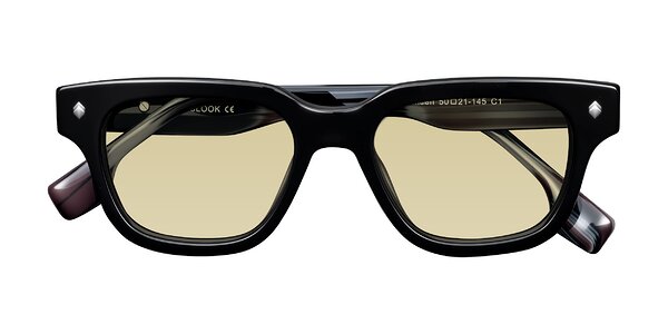 Front of Jensen in Black/Gray Striped