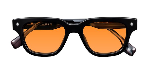 Front of Jensen in Black/Gray Striped