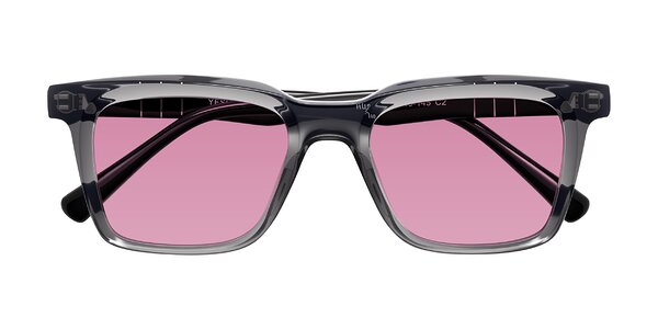 Front of Itasca in Transparent Gray/Black