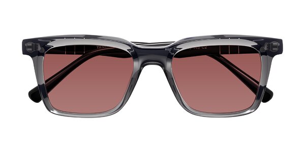 Front of Itasca in Transparent Gray/Black