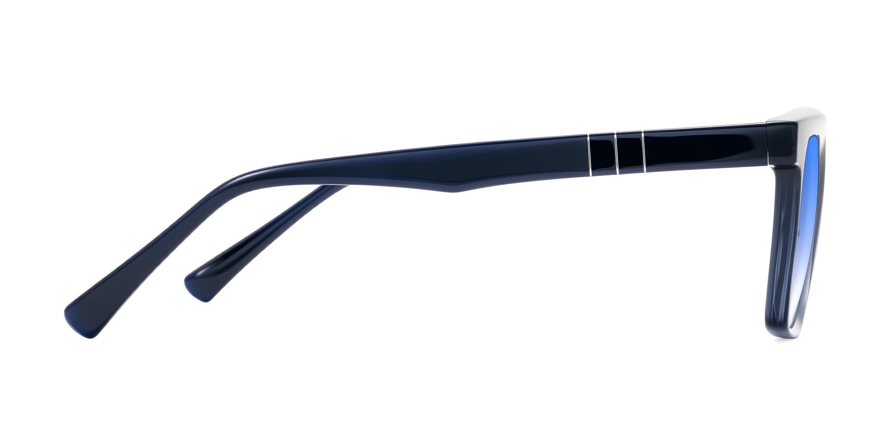 Side of Itasca in Dark Navy with Blue Gradient Lenses