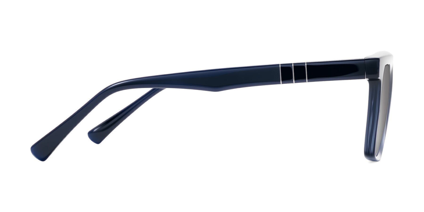 Side of Itasca in Dark Navy with Silver Mirrored Lenses