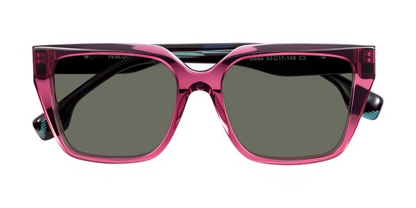 Front of Gwee in Amethyst /Light Blue Striped