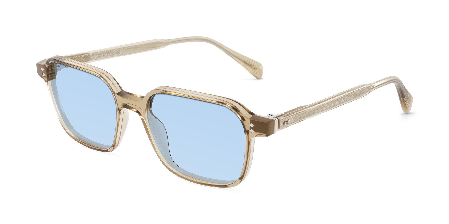Angle of Schwedts in Champagne with Light Blue Tinted Lenses