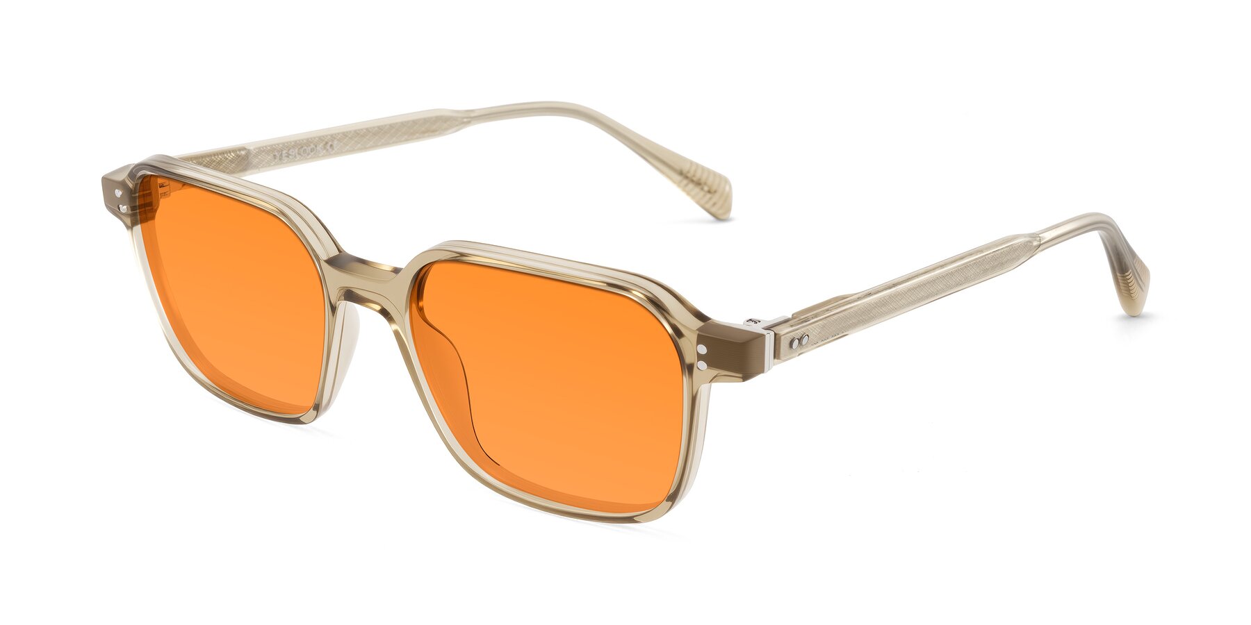 Angle of Schwedts in Champagne with Orange Tinted Lenses