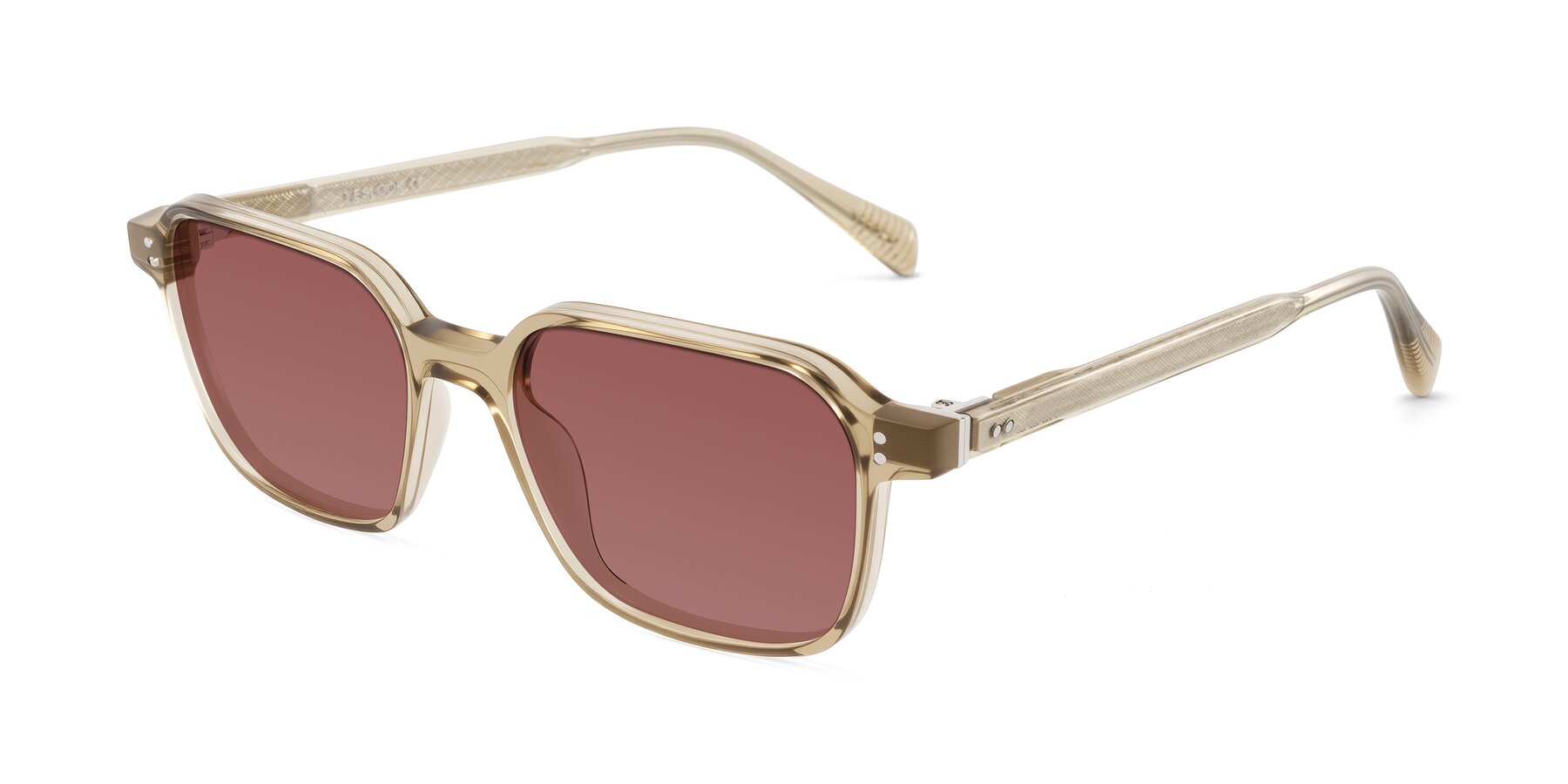Angle of Schwedts in Champagne with Garnet Tinted Lenses
