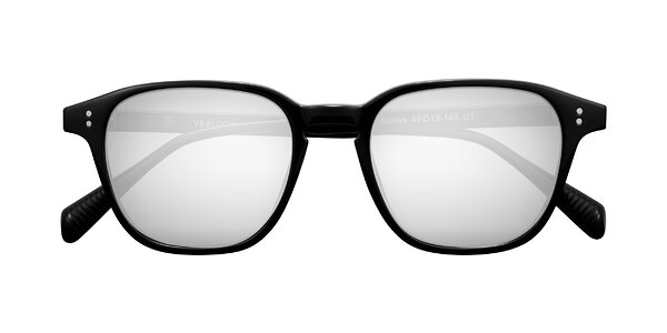 Front of Huites in Black