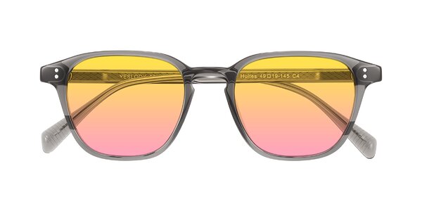 Front of Huites in Gray