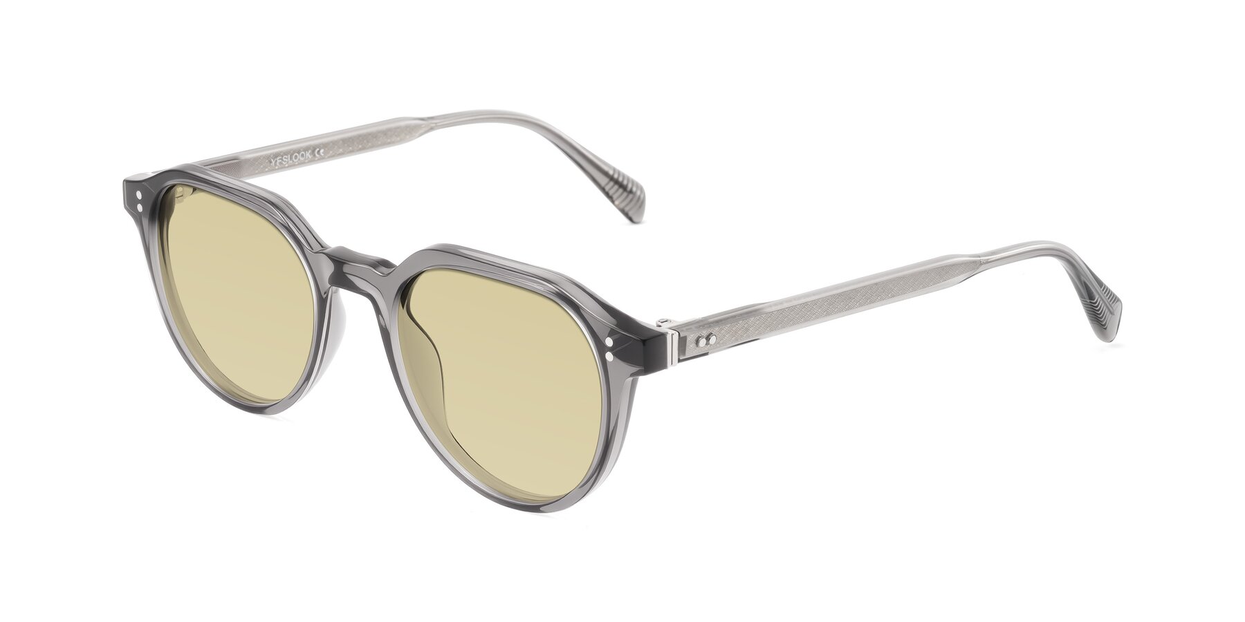 Angle of Cotaii in Gray with Light Champagne Tinted Lenses