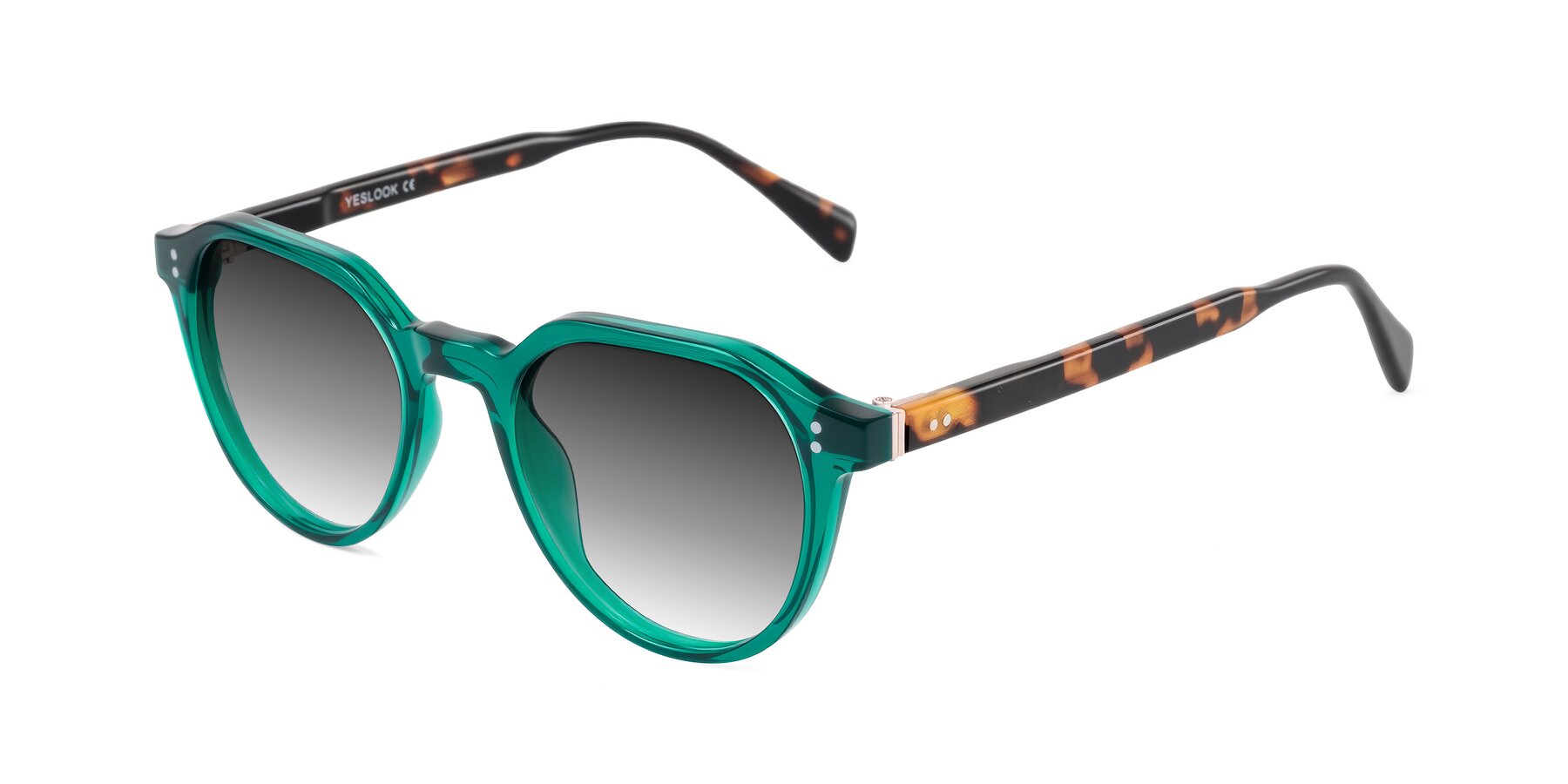 Angle of Cotaii in Emerald/Tortoise with Gray Gradient Lenses