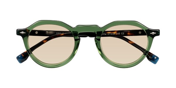 Front of Orta in Green/Tortoise