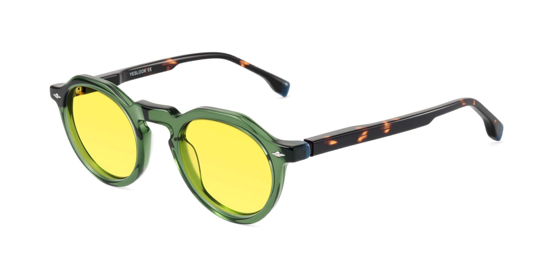 Angle of Orta in Green/Tortoise with Medium Yellow Tinted Lenses