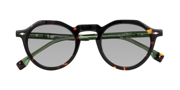 Front of Orta in Tortoise/Green