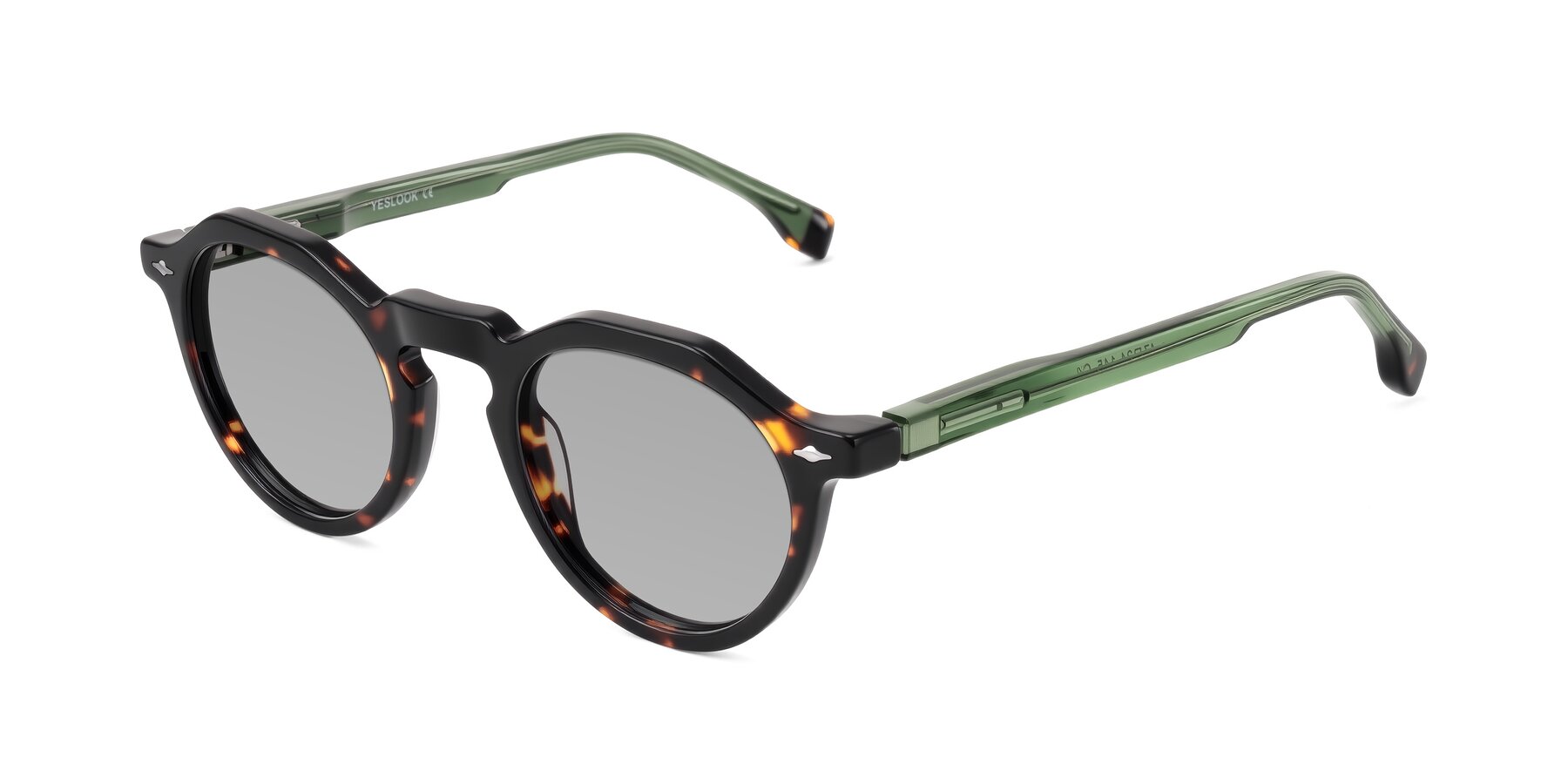 Angle of Orta in Tortoise/Green with Light Gray Tinted Lenses