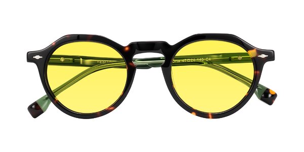 Front of Orta in Tortoise/Green