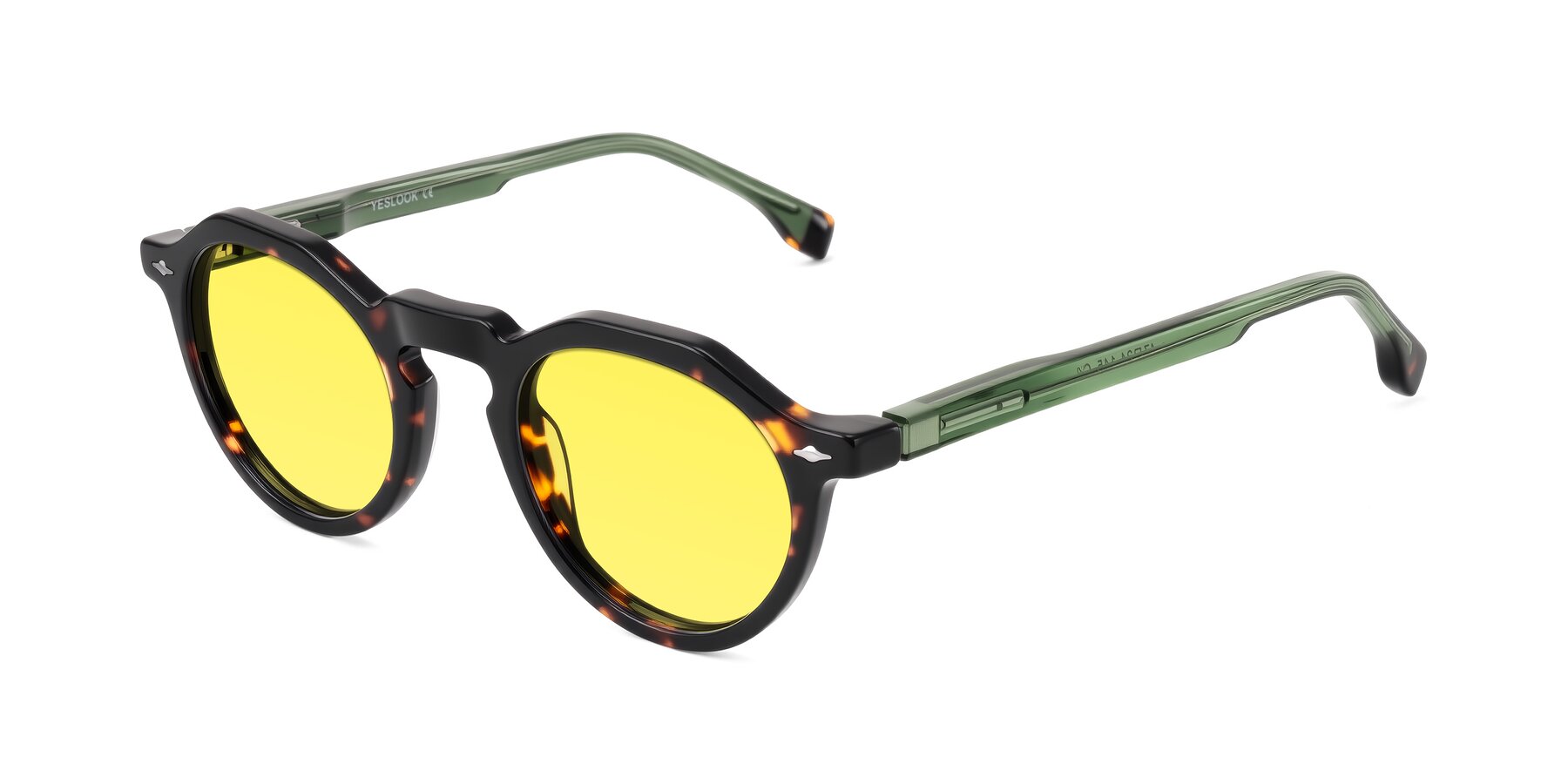 Angle of Orta in Tortoise/Green with Medium Yellow Tinted Lenses