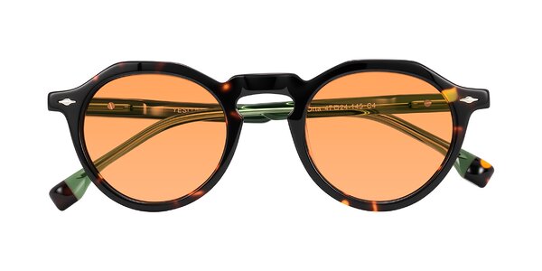 Front of Orta in Tortoise/Green