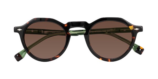 Front of Orta in Tortoise/Green