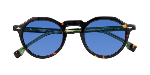 Front of Orta in Tortoise/Green