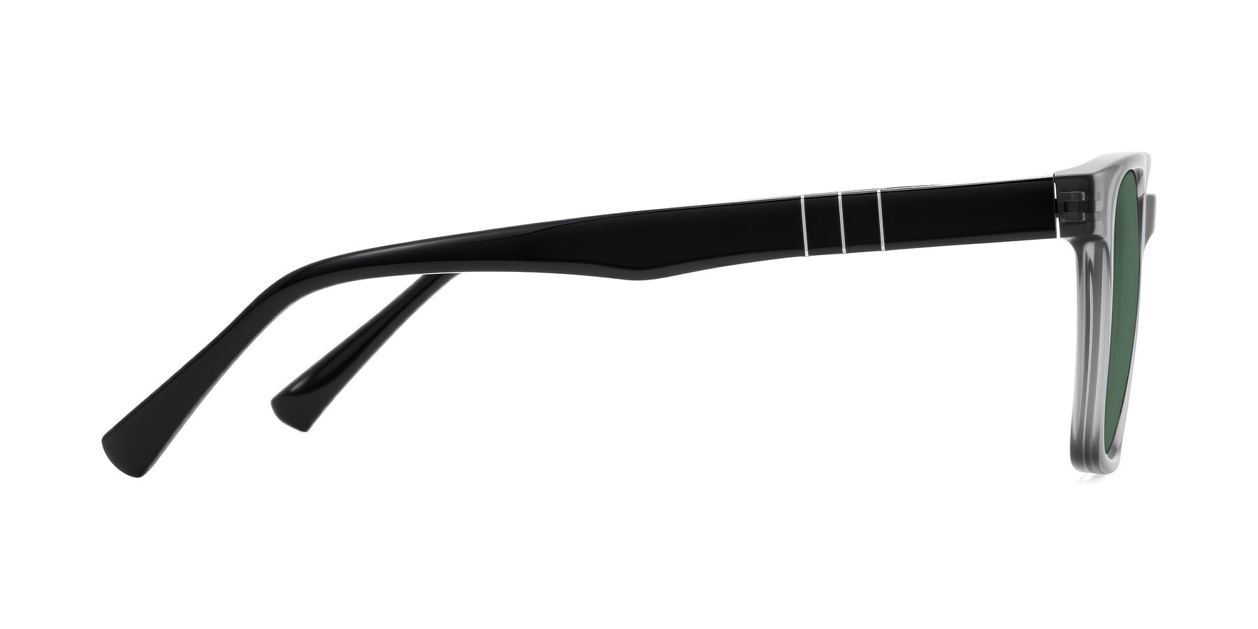 Side of Doelum in Gray/Black with Green Polarized Lenses