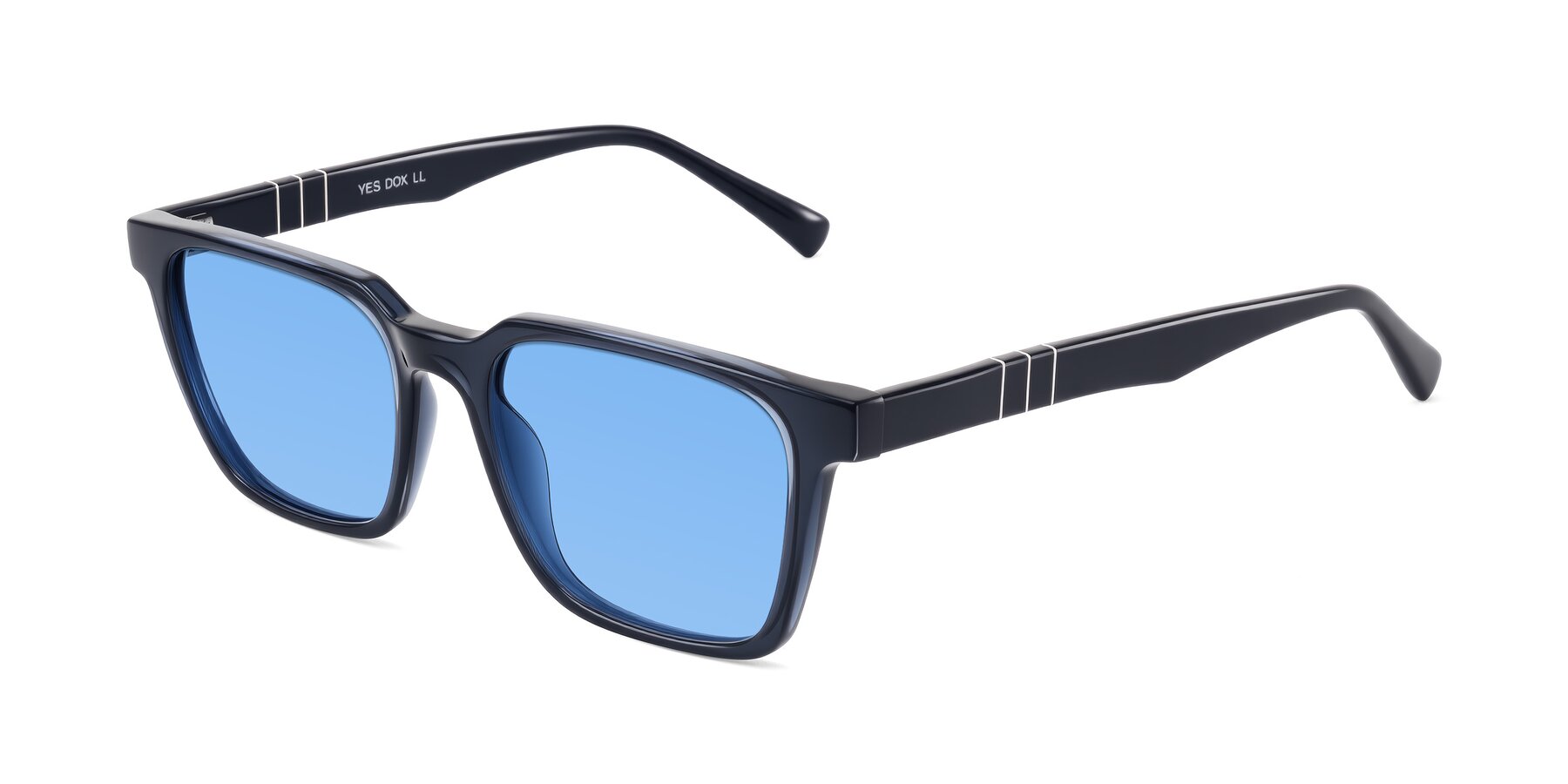 Angle of Doelum in Dark Navy with Medium Blue Tinted Lenses