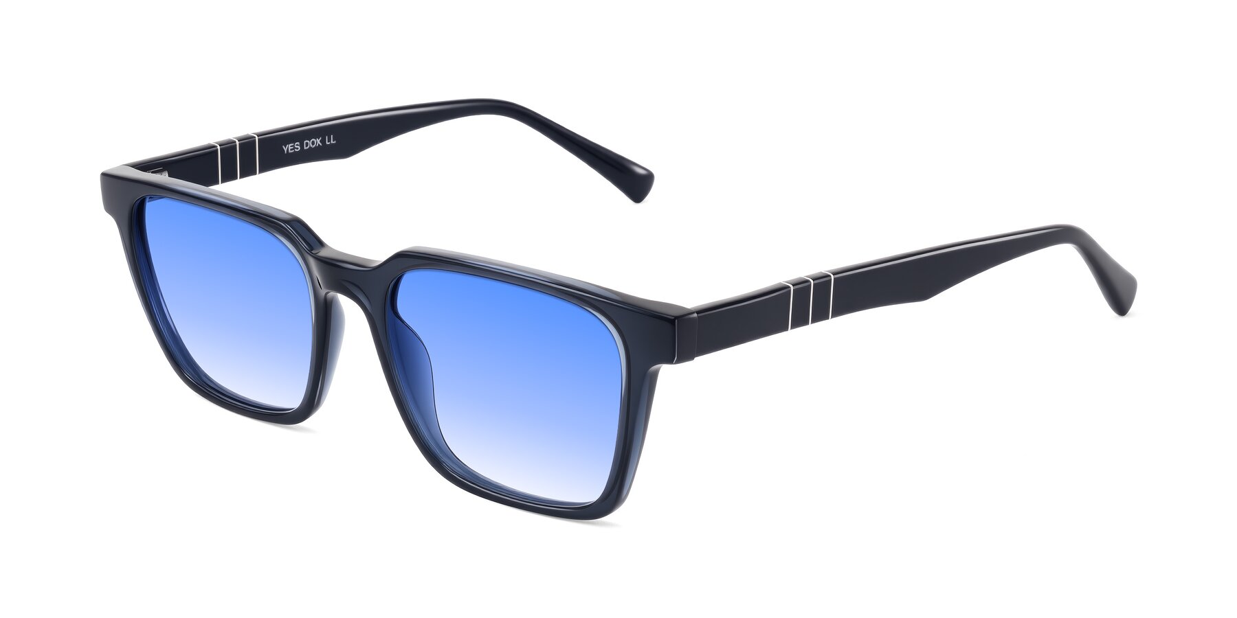 Angle of Doelum in Dark Navy with Blue Gradient Lenses
