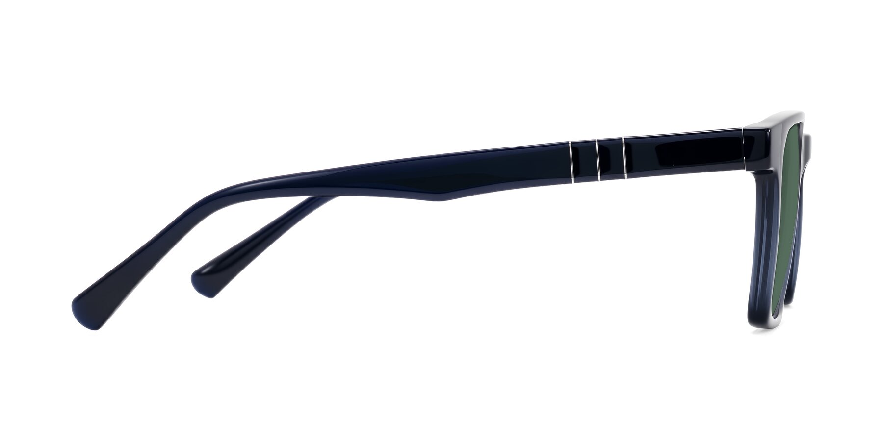 Side of Doelum in Dark Navy with Green Polarized Lenses