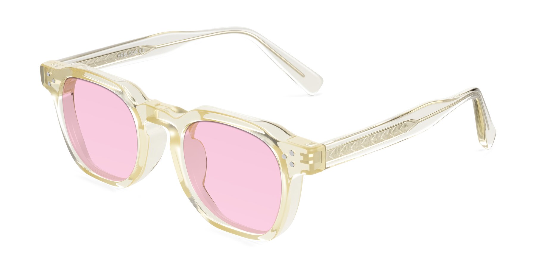 Angle of Muzik in Champagne to Dark Brown Shift with Light Pink Tinted Lenses