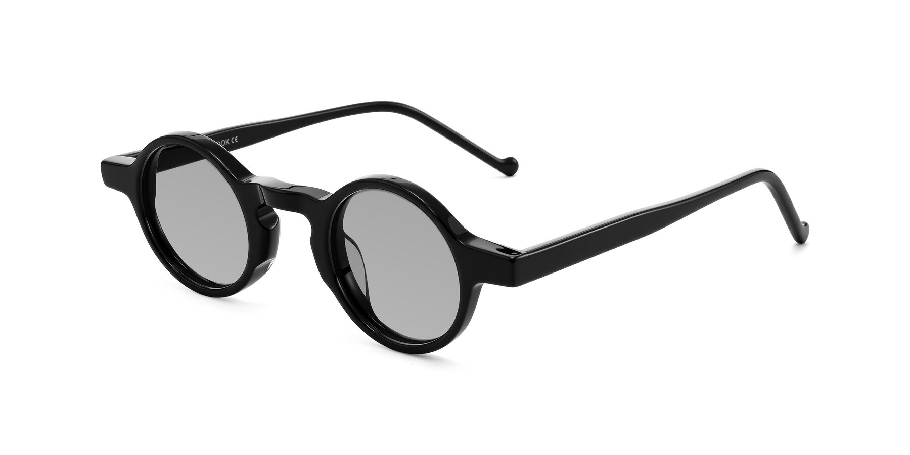 Angle of Enno in Black with Light Gray Tinted Lenses
