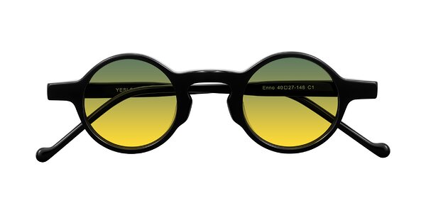 Front of Enno in Black